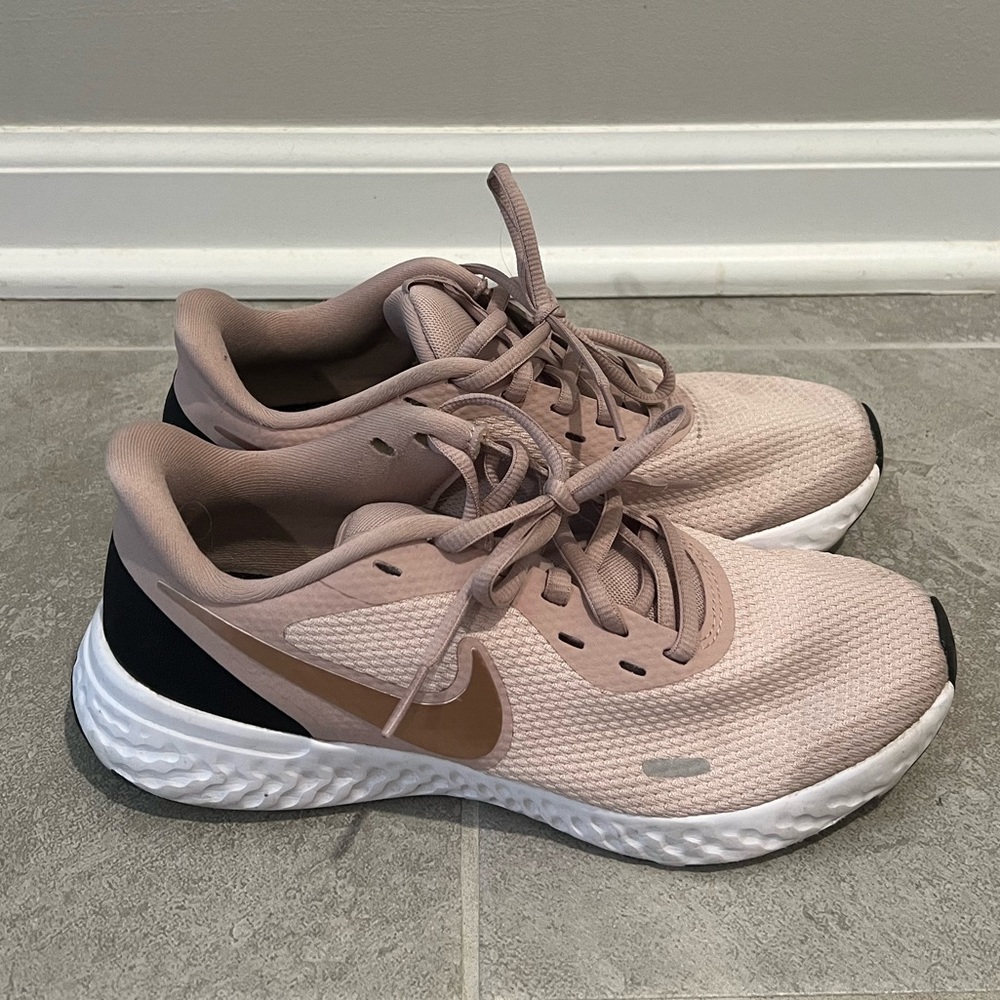 Nike Gently Used Rose Gold Revolution 5 Running Shoe